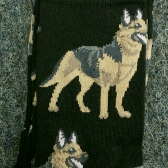 3/$25 GSD German Shepherd Men NWT Socks - Picture 2 of 5